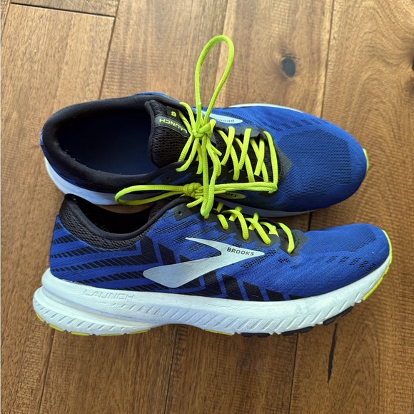 Brooks running shoes men’s 11 - Picture 1 of 7